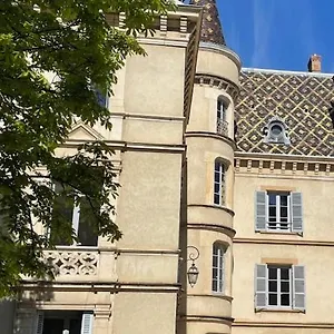Grand D'exception Au Chateau Randin Ecully