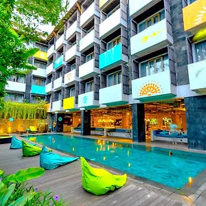 Tijili 4* Seminyak (Bali)